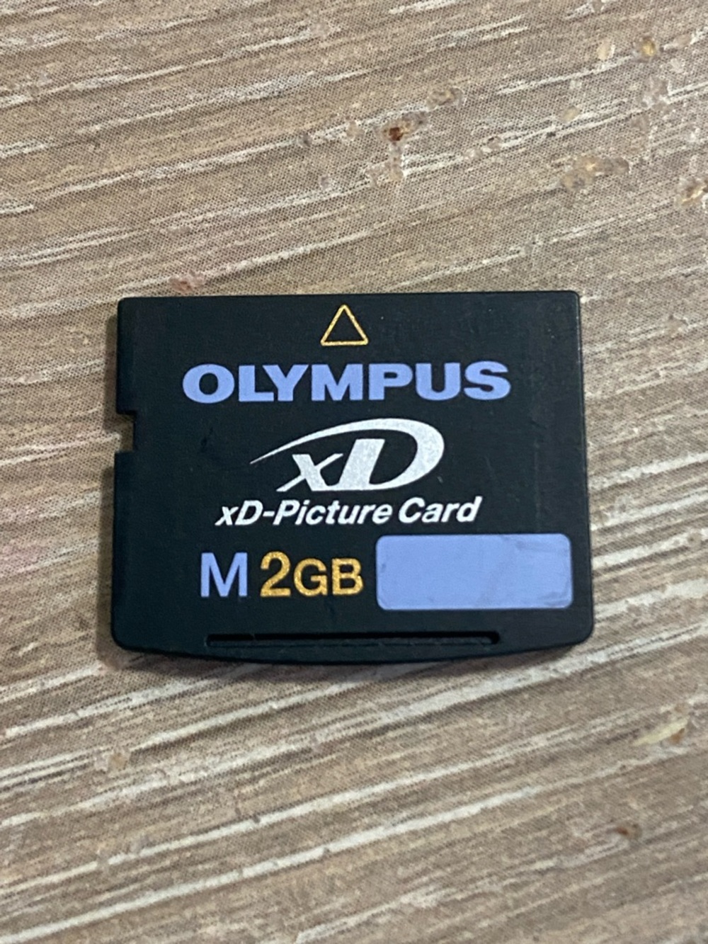 Olympus xD-Picture Card M+ 2GB Fujifilm & Olympus Compatible
